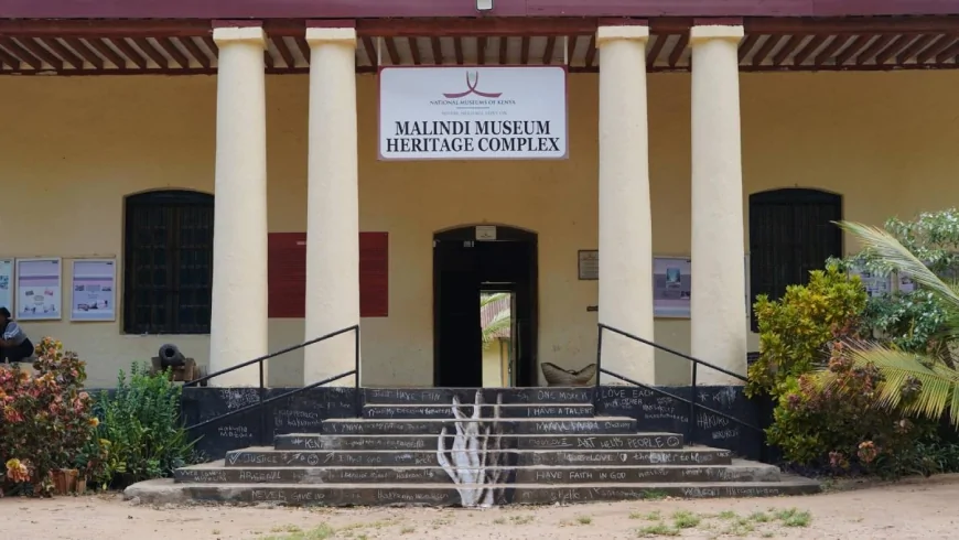 “Hands” di Nello Petrucci arriva in Kenya: nuove opere a Malindi tra arte, libertà e impegno sociale