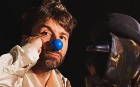 Bosconero, il 10 gennaio Riccardo Forneris in scena con uno spettacolo tra clown, musica e poesia