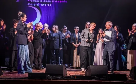 Premio Bianca d’Aponte 2026: al via il bando per cantautrici