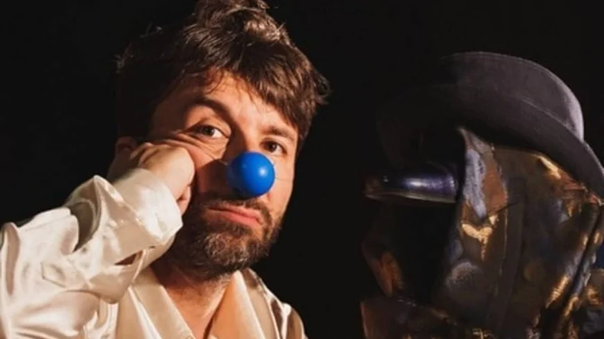 Bosconero, il 10 gennaio Riccardo Forneris in scena con uno spettacolo tra clown, musica e poesia