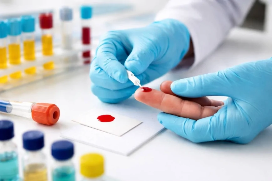 Alzheimer, nuovo test fai-da-te con puntura del dito: diagnosi più semplice e veloce