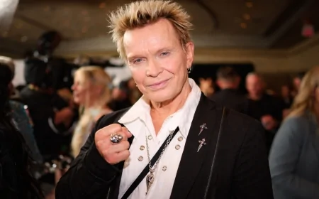 Rock & Roll Hall of Fame 2026, Phil Collins, Iron Maiden, Sade e Oasis tra gli eletti