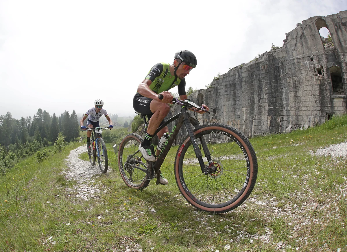 LA 100 KM DEI FORTI A GIUGNO. GARE E FESTA PER I… 20, 30 E 40!