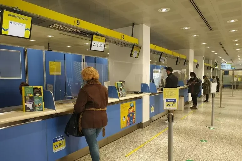 Poste in Borsa chiude in rialzo dell'1,93% dopo i conti del trimestre