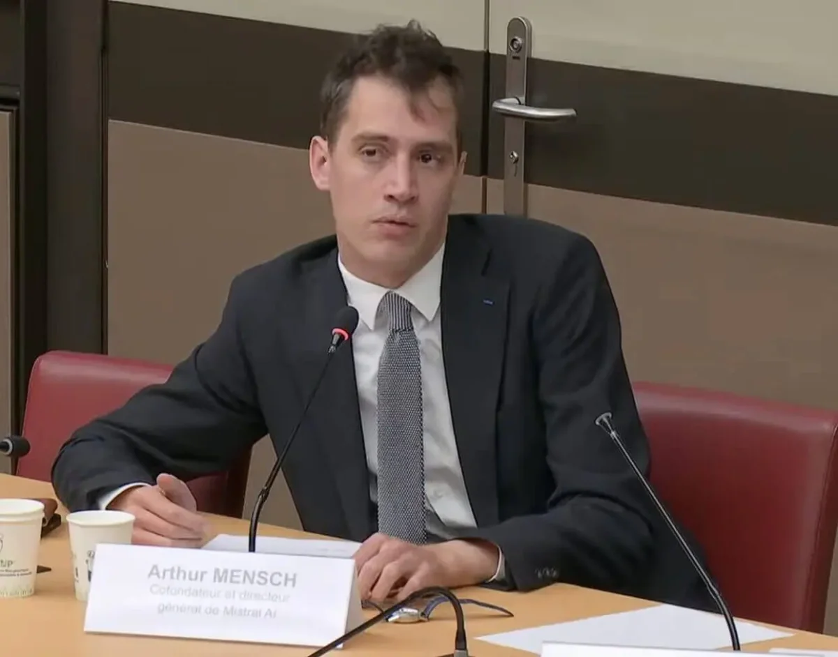 Arthur Mensch, fondatore di Mistral: due anni per salvare l’AI europea