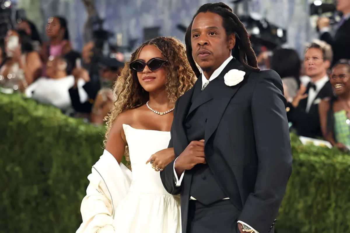 Jay-Z, Beyoncé e Blue Ivy insieme al Met Gala 2026: la famiglia Carter conquista il red carpet