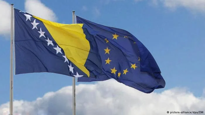 Dall’UE 15 milioni per potenziare le forze armate della Bosnia-Erzegovina