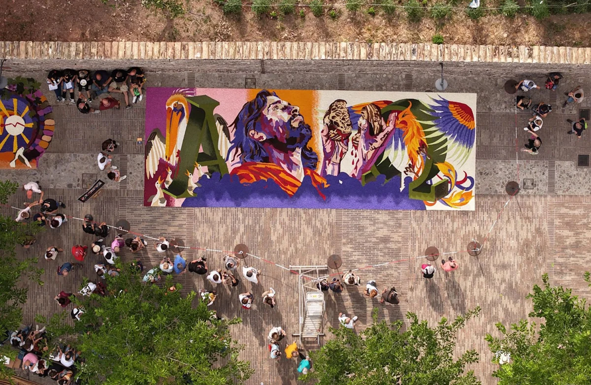 Infiorate di Spello 2026: il borgo umbro diventa un percorso di arte floreale