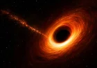 M87*, il buco nero più famoso svela un cuore turbolento