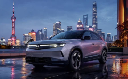 Opel elettrica con DNA cinese: a Saragozza nasce il C-SUV firmato Stellantis e Leapmotor, debutto fissato al 2028