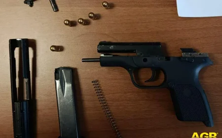 Roma, andava in giro con una pistola nella cintura in un condominio di edilizia popolare al Tufello, bloccato dalla Polizia