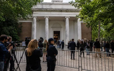 Biennale Arte 2026, polemiche sul Padiglione Russo: proteste e apertura blindata a Venezia