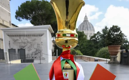 Coppa Italia, stasera su Canale 5 la finale Lazio-Inter. Nek canta l’Inno