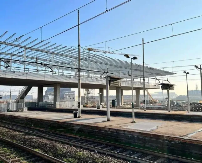 Sesto SG, giovane muore travolto da treno mentre attraversa i binari