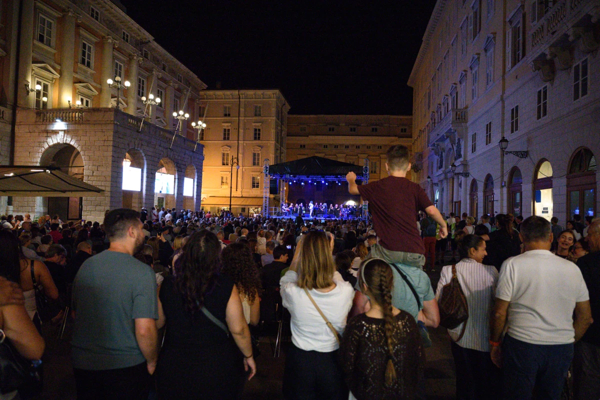 Trieste Estate invade la città