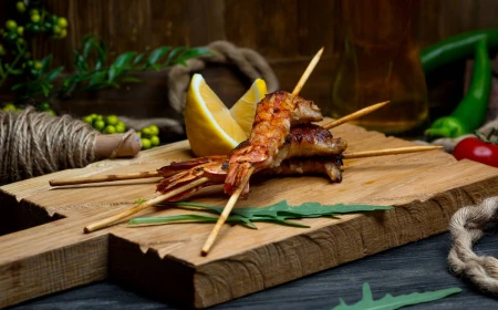 Arrosticini nel Chiostro 2026, sapori abruzzesi e cucina ferrarese a Ferrara