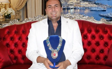 Luca Moretti con il manifesto sull’originalità d’avanguardia traccia la linea dell’eleganza autentica nel Principato di Monaco
