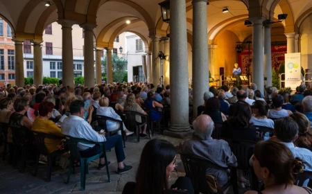 “Sogno di una notte di mezza estate” a Villa Cagnola a Gazzada Schianno sabato 27 giugno