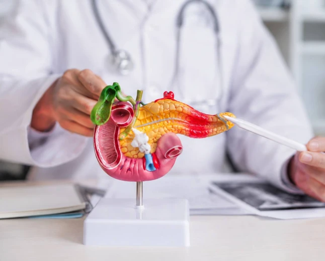 Tumore al pancreas, nuova speranza: una terapia raddoppia la sopravvivenza nei pazienti avanzati