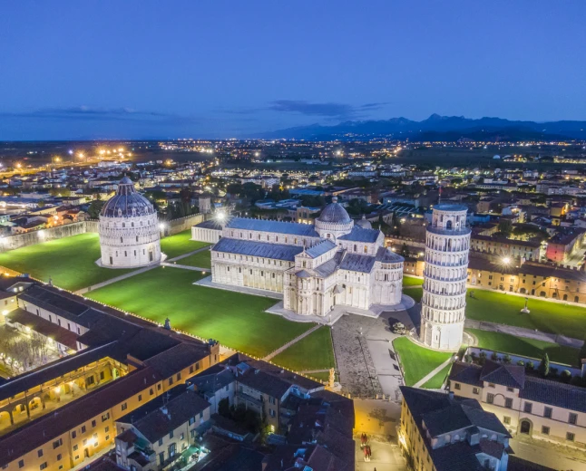 Pisa: Piazza dei Miracoli apre la sera: dal 17 giugno al 31 agosto monumenti e musei fino alle 22:30