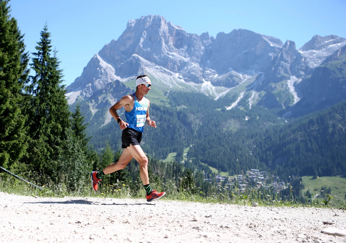-1 ALLA PRIMIERO DOLOMITI MARATHON. AL VIA TOP RUNNERS DA BEN 50 NAZIONI 