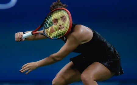 Ray Giubilo. FLYING RACQUETS