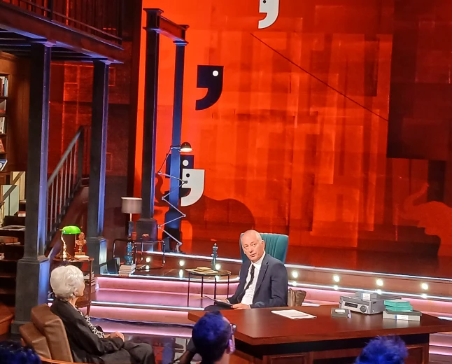 Giancarlo De Cataldo e Luca Mercalli a “L’elefante” Su RAI 3 e Raiplay, il nuovo programma di Peter Gomez